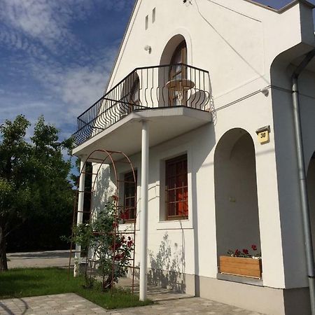 גיינסדיאס Villa Elysium מראה חיצוני תמונה