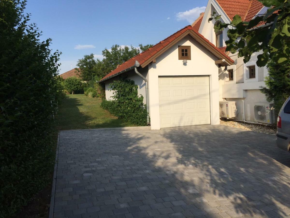 גיינסדיאס Villa Elysium מראה חיצוני תמונה